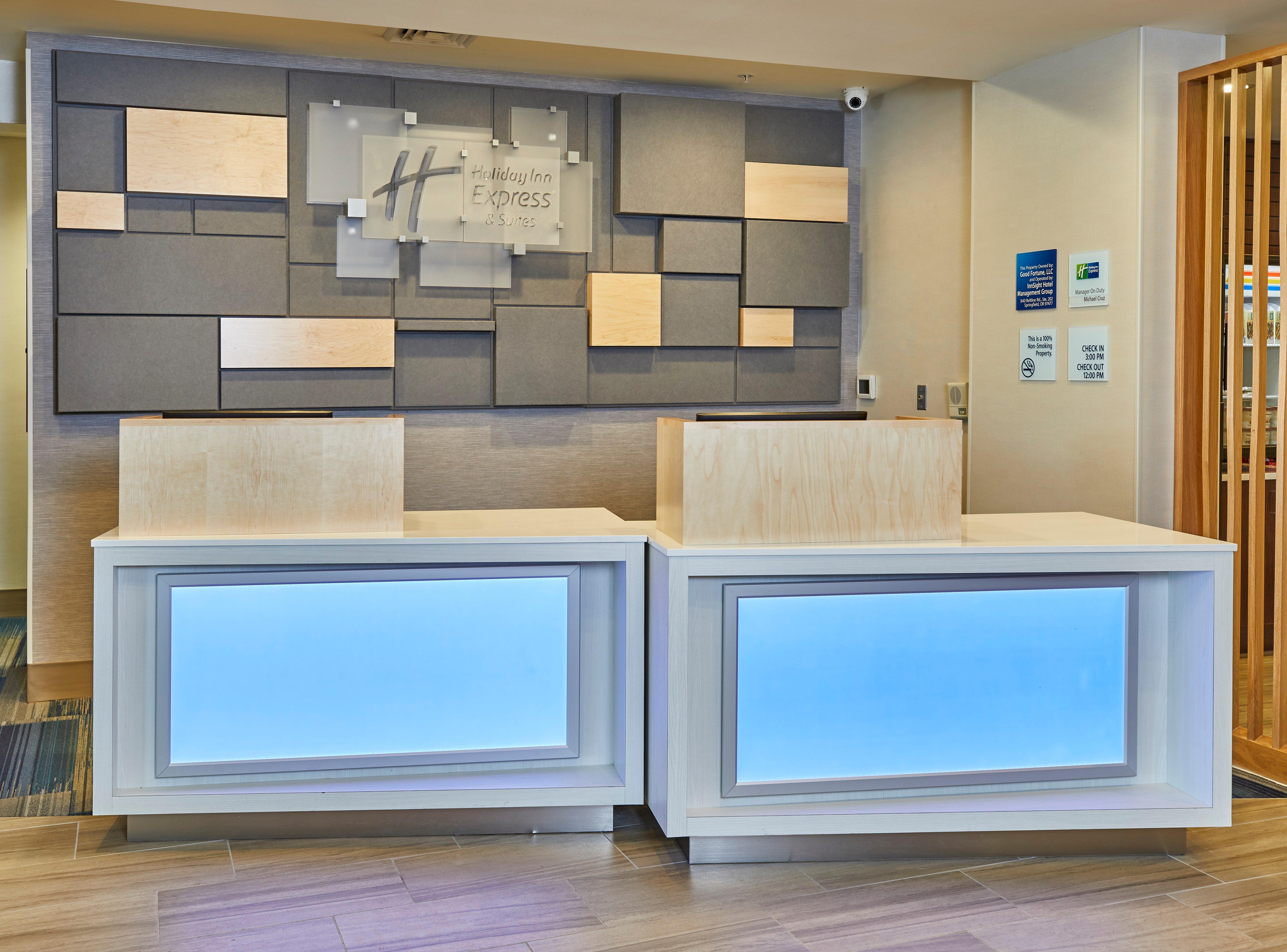 Holiday Inn Express Hotel & Suites Medford-Central Point By Ihg Esterno foto