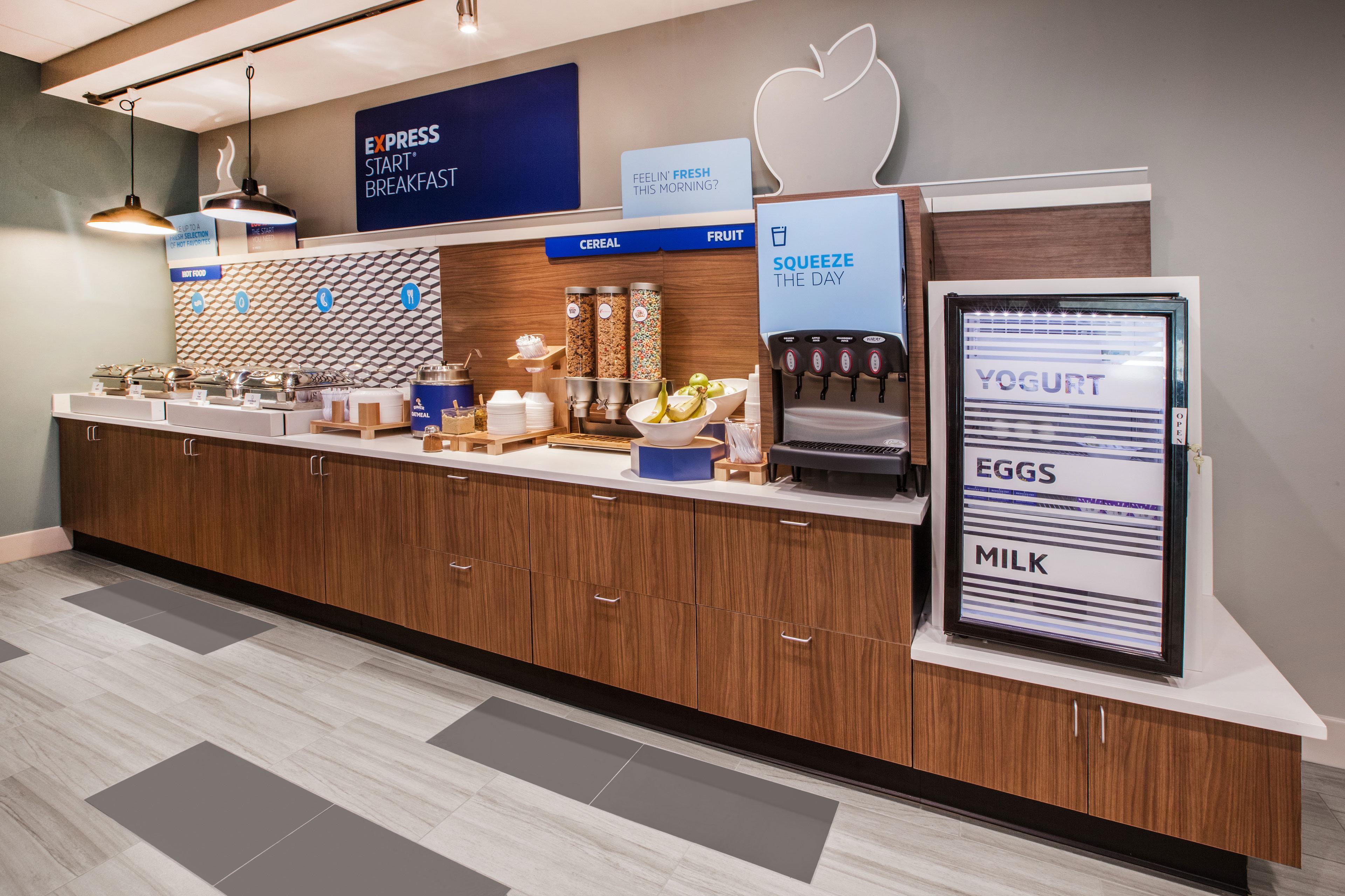 Holiday Inn Express Hotel & Suites Medford-Central Point By Ihg Esterno foto