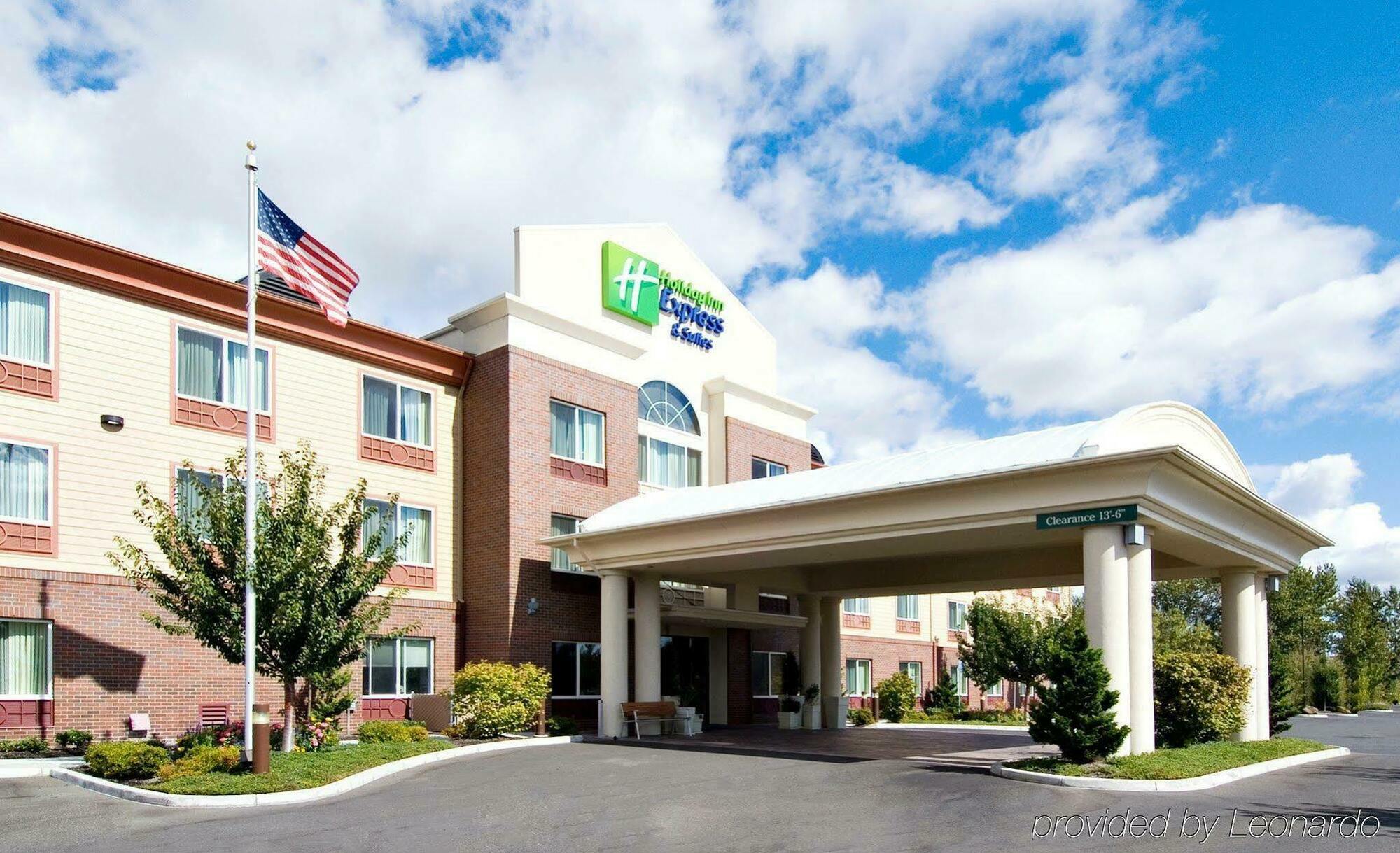 Holiday Inn Express Hotel & Suites Medford-Central Point By Ihg Esterno foto